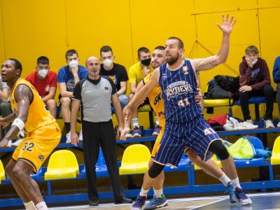 Majstrovskú opicu nepripustil, titul chcú obrániť dobrou defenzívou
