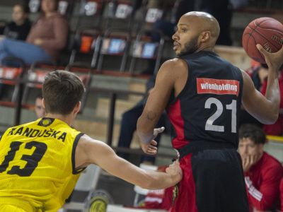 Slováci potrebujú pozitívnych trénerov, tí ich posunú ďalej, myslí si Andre Jones