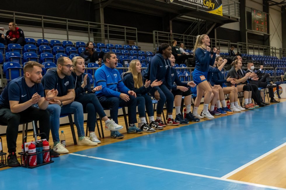 Čajky porazili Samaru a udržali si šancu na postup do play off EWBL