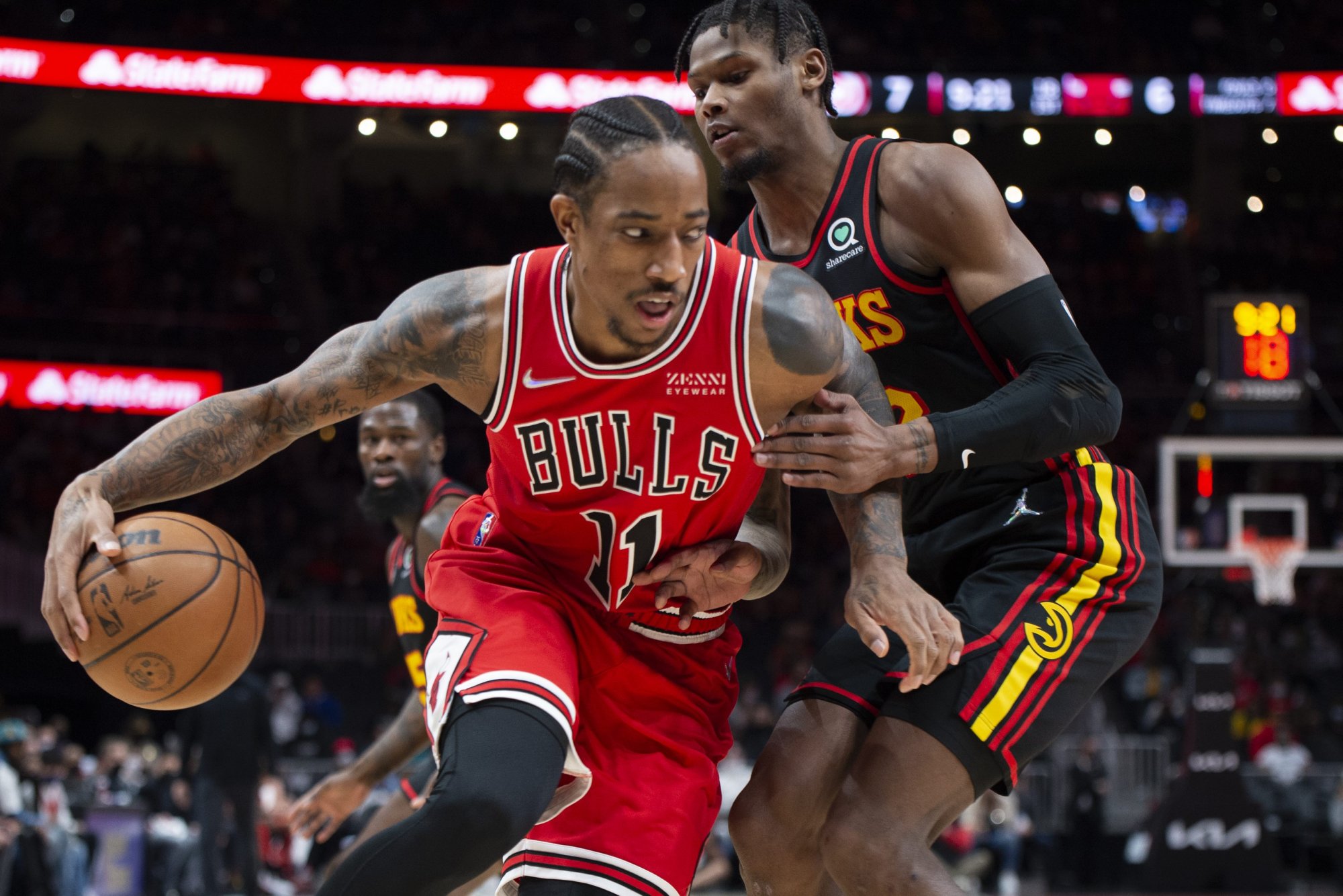 VIDEO: DeRozan premenil neuveriteľný buzzer beater, Chicago je už na čele