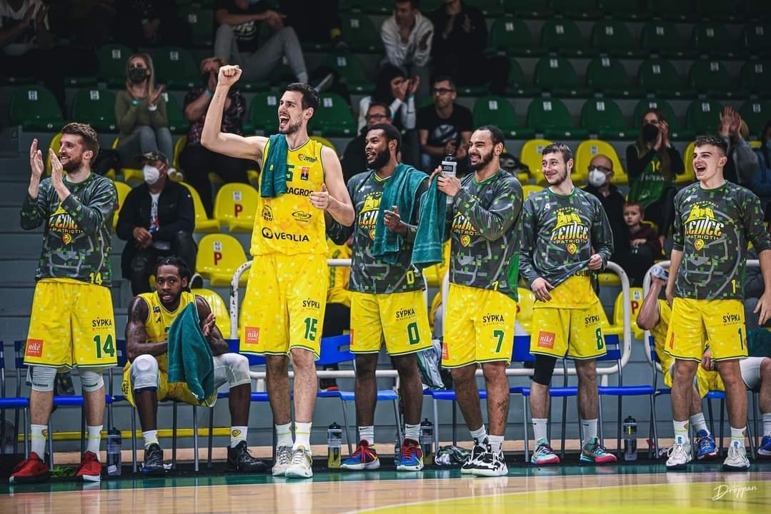VIDEO: Leviciam vyšla odveta za pohárové semifinále, dráma v Komárne