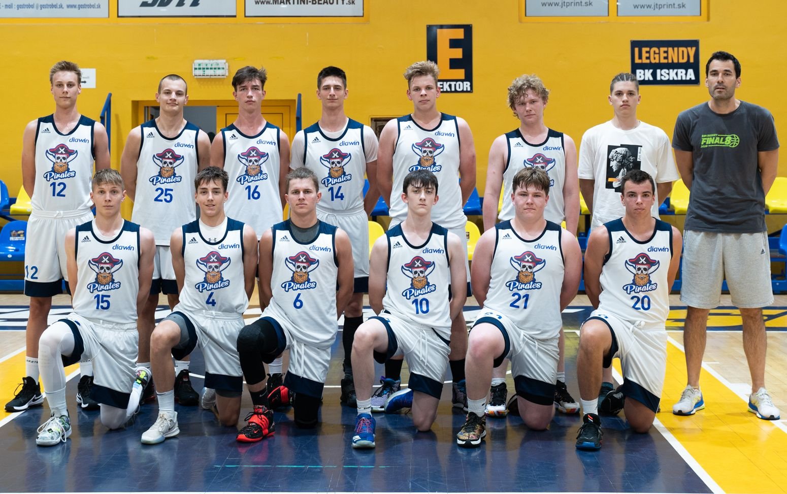 Na čele kadetskej skupiny GOLD momentálne košický DIAWIN