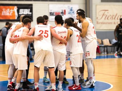 Handlovej zlyhali lídri, črtajúcu prestrelku stopla defenzíva Komárna