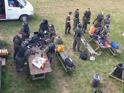 Teambuilding pred finále. Lučenčania strieľali jeden na druhého