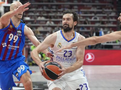 V El Clasicu Real pretlačil Barcelonu a vo finále Euroligy vyzve obhajcov Anadolu Efes