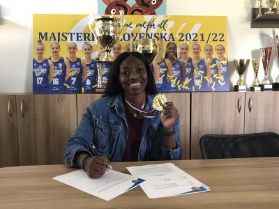 Majsterky z Piešťan predĺžili spoluprácu s Ke´Shunan James