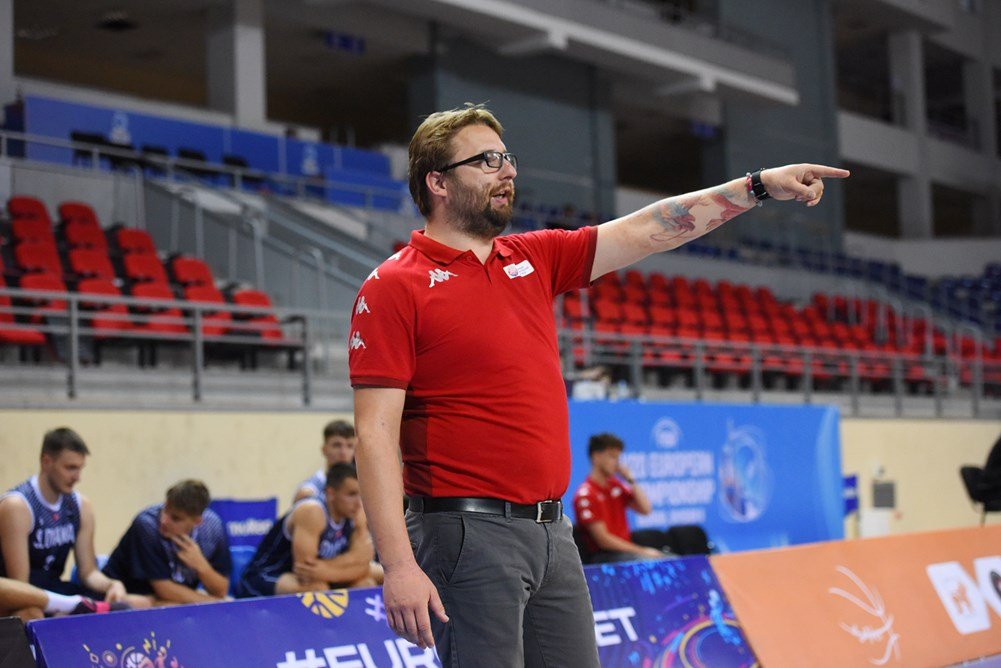 Helmecy: Táto reprezentácia do 20 rokov zaostáva za Európou, sklamali ma niektorí lídri