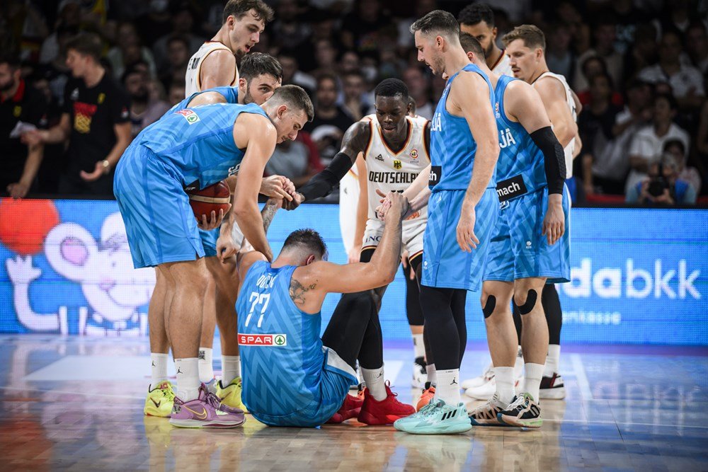 Dončič zažil veľmi zlý zápas, ako prvý z európskych tímov postupujú na majstrovstvá sveta Fíni