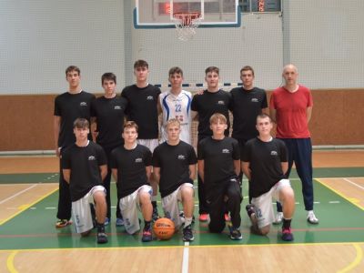Juniori na východe a západe bojovali o účasť v skupine GOLD