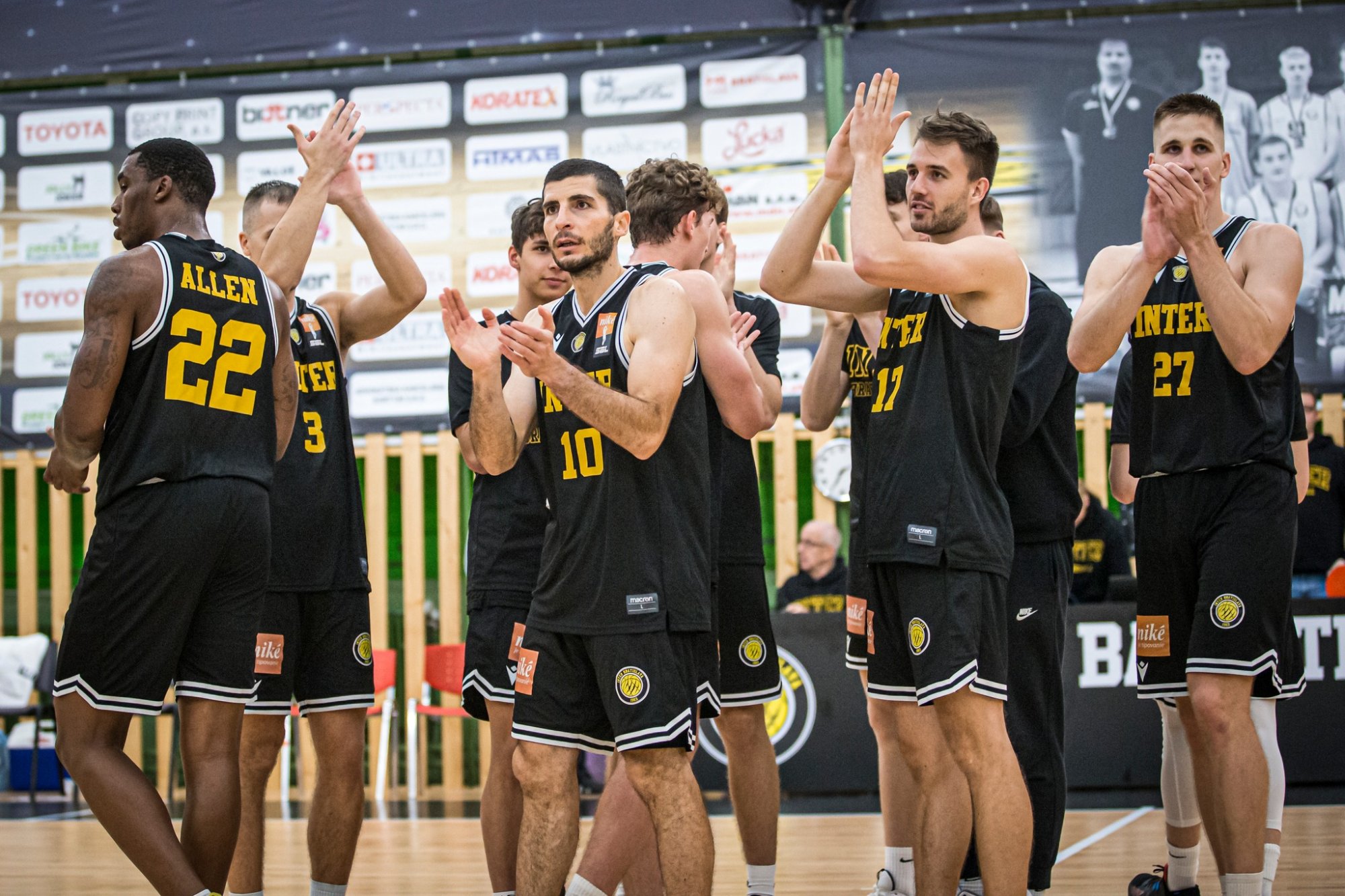 Kúzlo Vietnamskej trvá, padlo tam aj unavené Komárno. Inter potiahol kapitán s parádnym double-double