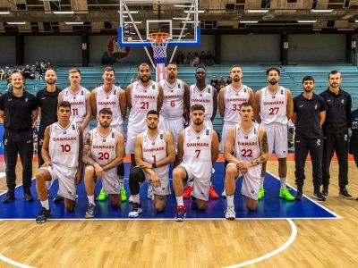 Bez najväčšej hviezdy. Nevyspytateľní Dáni vyzvú Slovákov