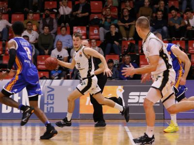Prievidza pretlačila Lučenec, potiahol ju 22-bodový Anderson