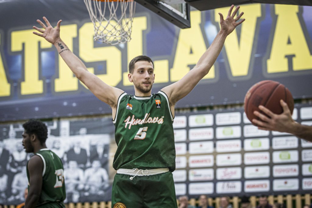 Handlovú opúšťa kľúčový legionár, mieri do Čiech
