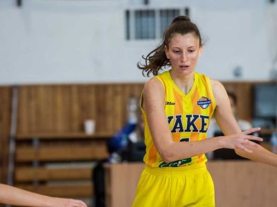 Na prvých priečkach tímy Young Angels, tretia Stará Turá má o zápas menej