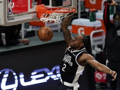 VIDEO: V NBA sa všetko zamotalo, o nasadení do play-off sa rozhodne v posledný deň