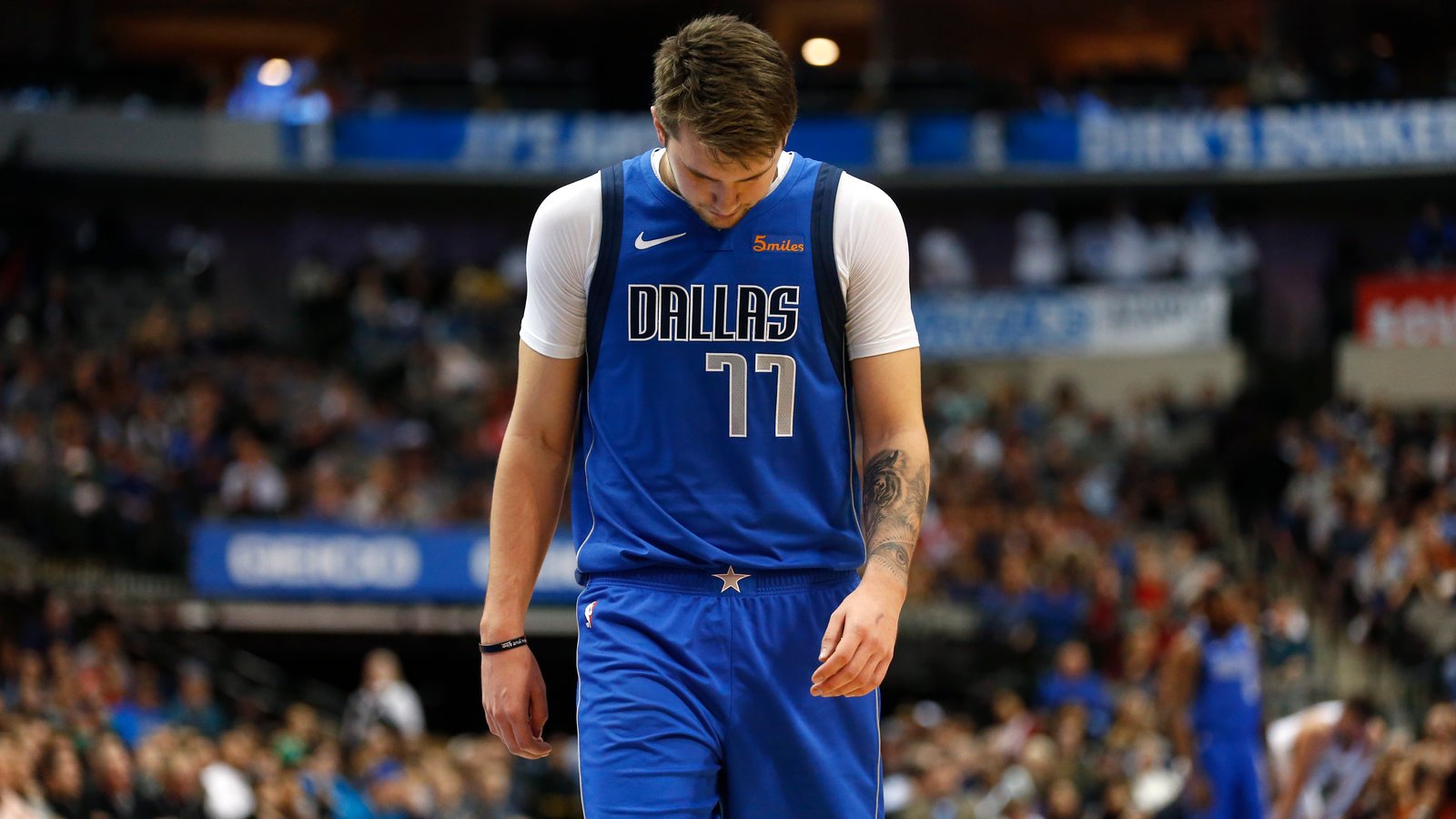VIDEO: Golden State nečakane potiahol mladík, prekazil návrat Dončiča