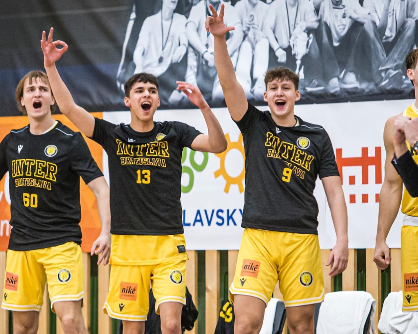 VIDEO/M-SR Kadeti U17: Titul pre Inter, Sereď strieborná a bronz pre Košice