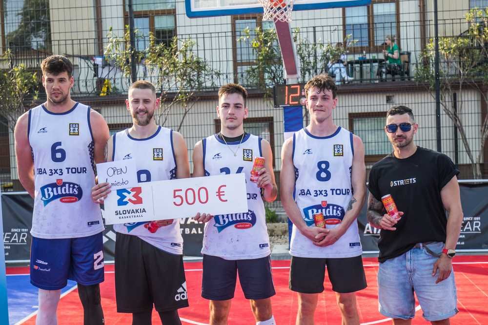 Košický turnaj ovládol domáci tím Black Street, ťažil zo skúseností SBL-károv