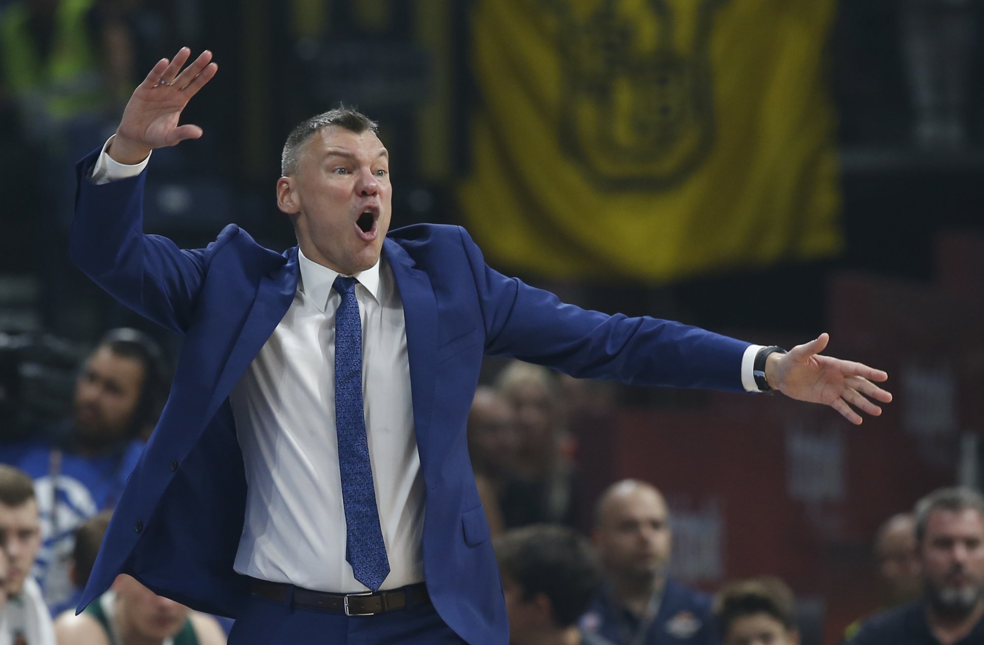 Nečakaný zvrat. V Barcelone končí po najväčšej hviezde aj tréner. Má ponuku z NBA