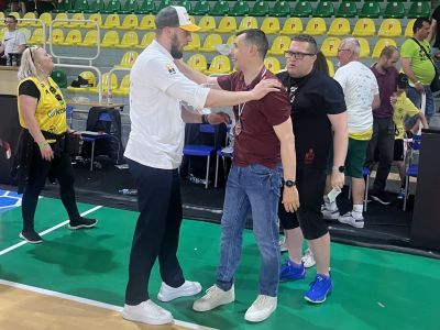 Prekvapujúca správa. Vicemajster bude mať nového trénera