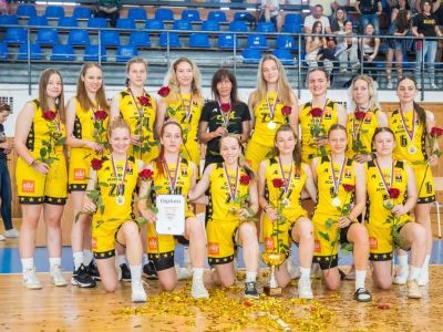VIDEO/M-SR Juniorky U19: Výhrou nad Popradom potvrdio CBK zisk titulu