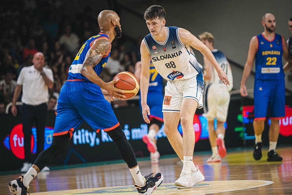 Malovec sa teší na derby proti Partizanu či Crvenej zvezde. Jokiča máme všade okolo, smeje sa. Koše sú určené, koho si želá na žrebe?