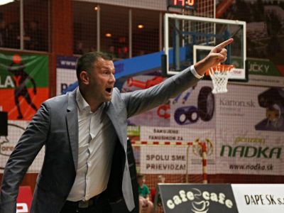 Razantná reakcia. Čurovič skončil v Česku už po 3. kole