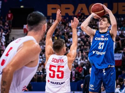 Česi možno stratili hráča NBA, Krejčí nemá klub