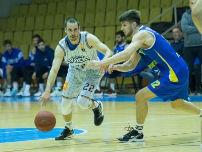 Rytierom sa darí na všetkých frontoch, ostávajú však nohami na zemi