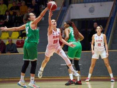 Slávia siahala na prekvapenie proti slávnemu súperovi. Trénerka Žirková: Chýbali skúsenosti