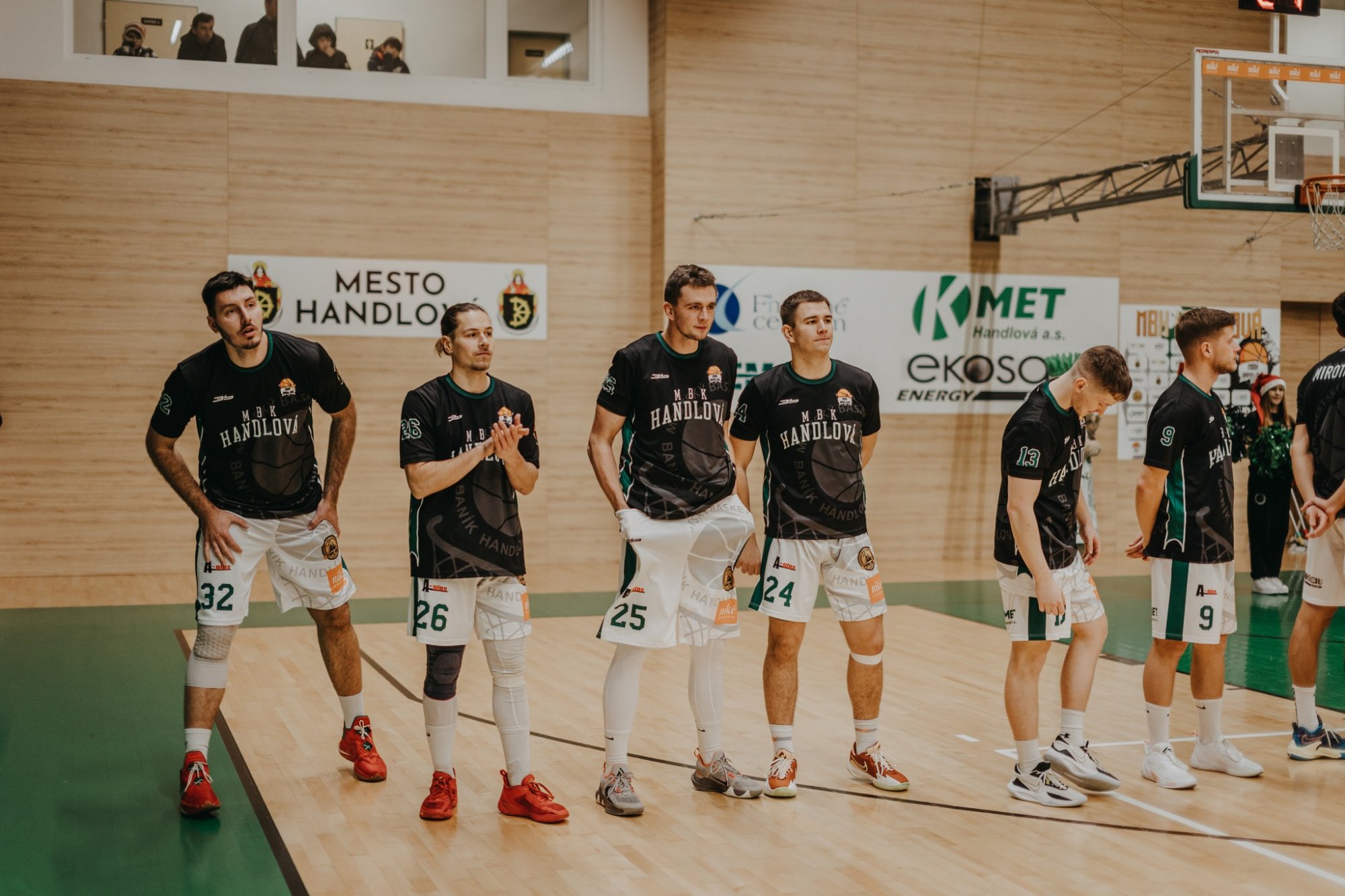 Triumf Interu, 16-ročný Minarovjech k tomu prispel 16 bodmi. Prievidza, Komárno i Handlová s prehrami