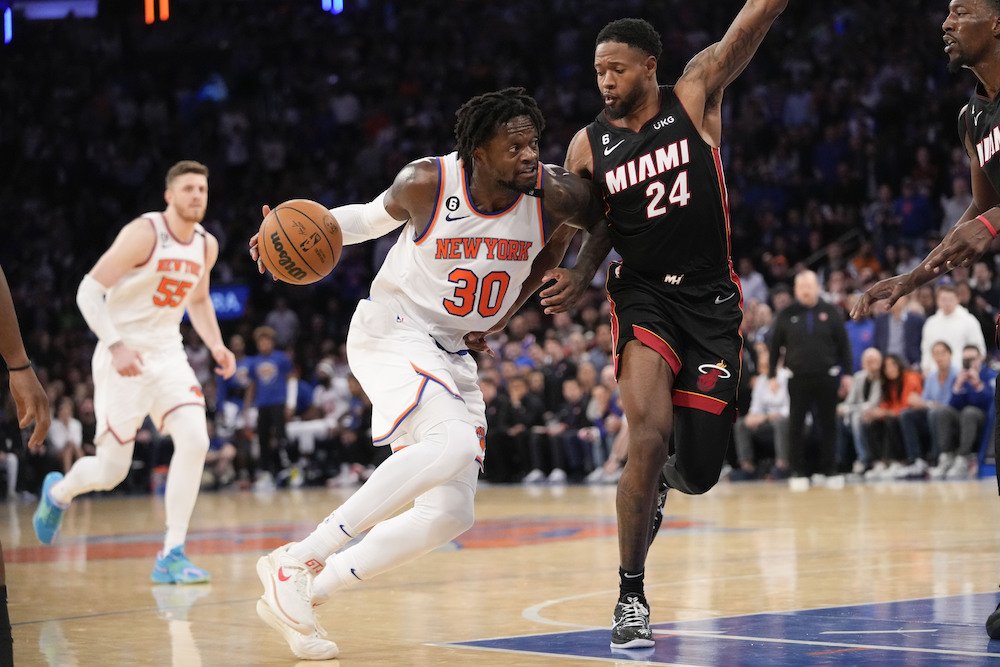 VIDEO: Randle zažiaril, Knicks s Anunobym zdolali favorita