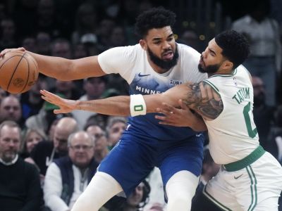 VIDEO: Šláger vedúcich tímov pre Boston, prvý triple-double Wembanyamu