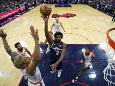 VIDEO: Nakopeme mu zadok, vtipkoval Popovich. Embiid ich zničil 70 bodmi