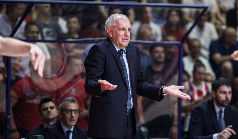 Legendárny Željko Obradovič rezignoval na post trénera Partizanu