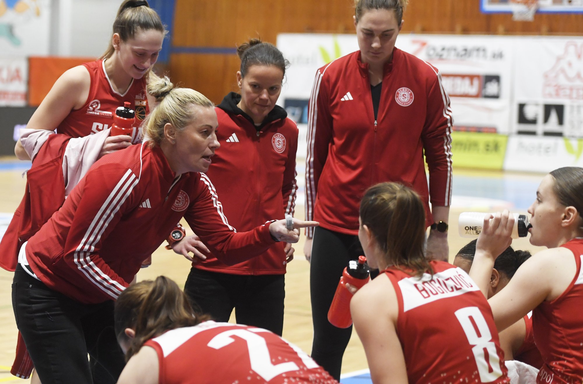 Favoriti vo finále. O trofej na Slovenskom pohári si zahrajú Piešťany a Slávia