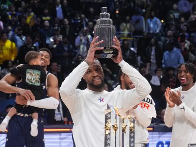 VIDEO: V NBA All Star padlo skoro 400 bodov, ovládol ho Damian Lillard