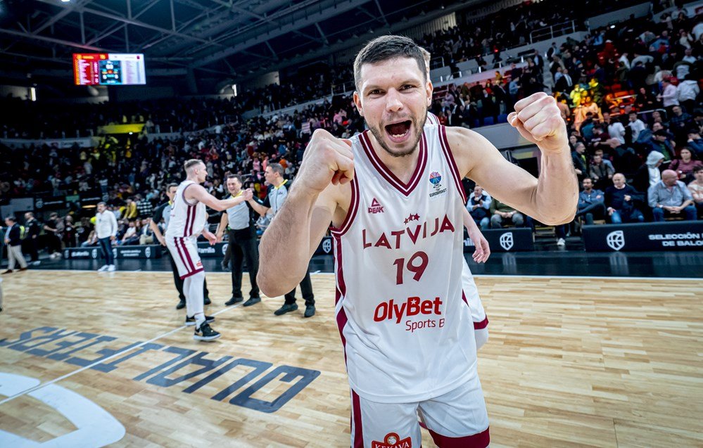 VIDEO: Veľké prekvapenie v „slovenskej“ skupine. Lotyši triumfovali v Zaragoze, domácim nepomohol ani navrátilec Rubio