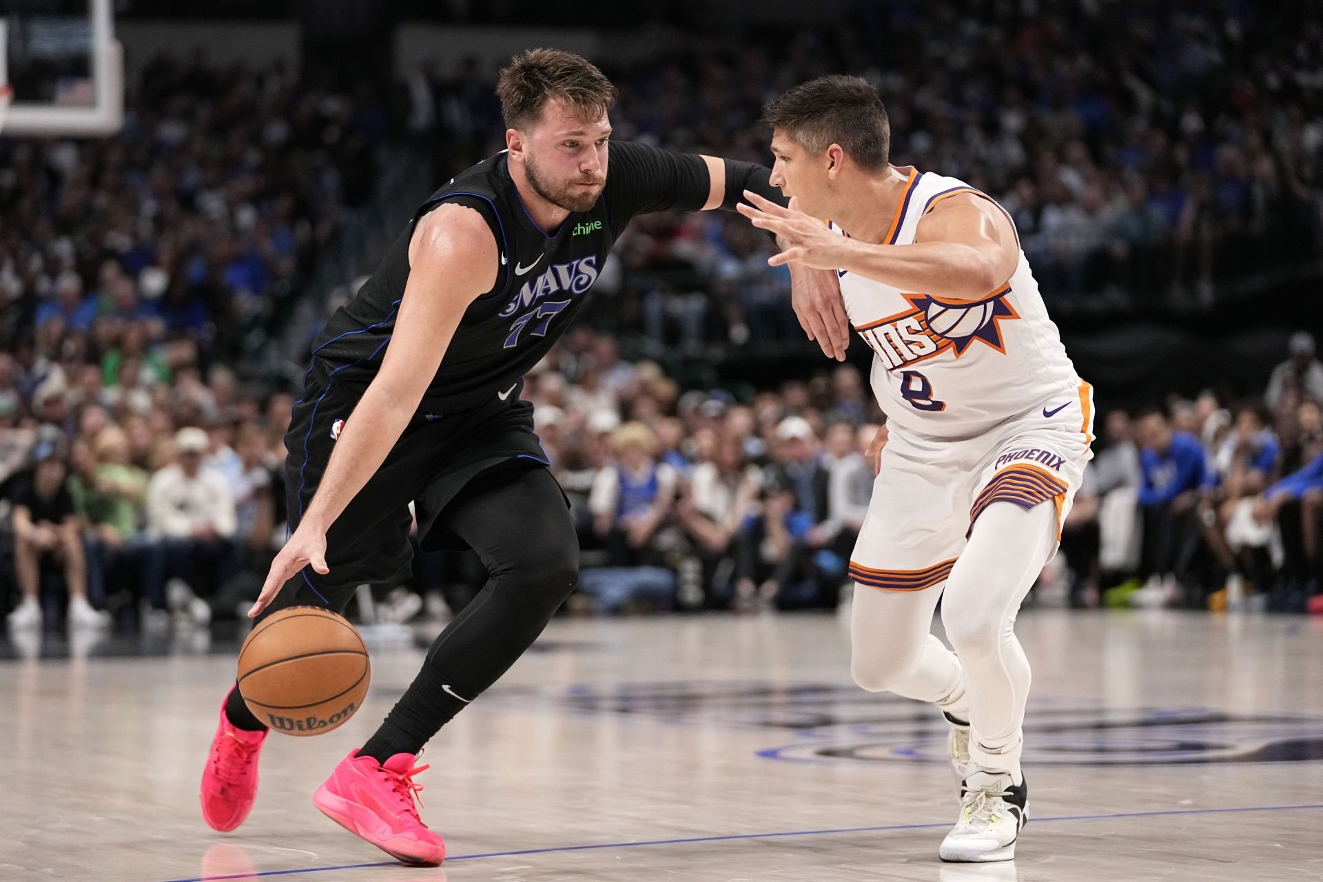 VIDEO: Sabonis sa znova pohral s Lakers, Dallas stratil Dončiča