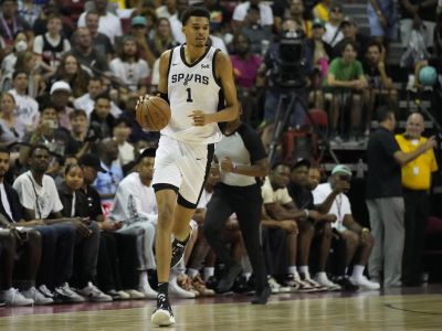 VIDEO: Wembanyama dal 17 bodov za 3 minúty, NBA sa brutálne zdramatizovala