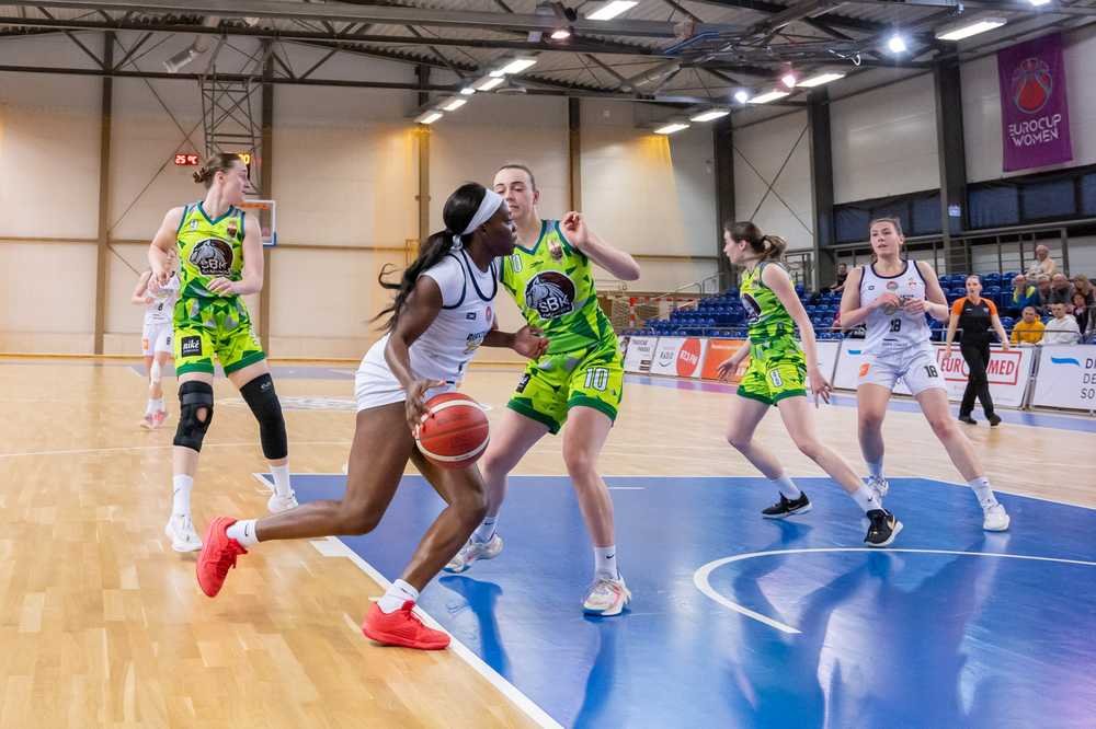 FOTO: Piešťany postúpili do finále, Slávia vybojovala postupový mečbal