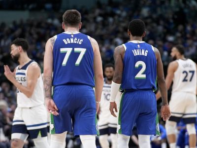 VIDEO/NBA play-off: Parádni Dončič s Irvingom posunuli Dallas zápas od finále