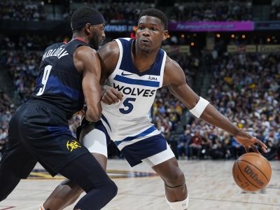 VIDEO/NBA play-off: Minnesota rozdrvila Denver o 45 bodov a vynútila si siedmy zápas
