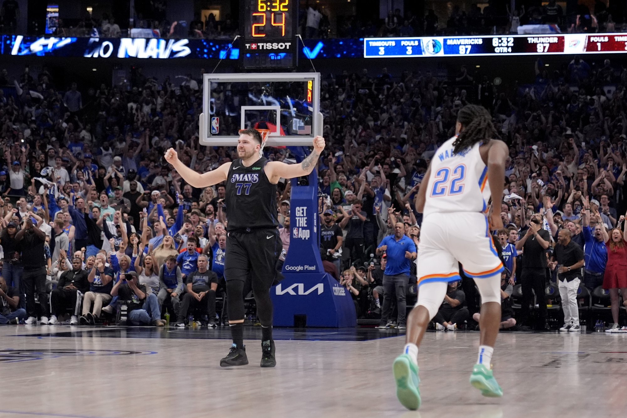 VIDEO/NBA play-off: Dallas otočil 17-bodový deficit a postúpil do finále konferencie