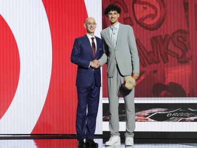 Francúzi ovládli draft do NBA, draftovali aj hráča, ktorý prešiel rukami Antona Gavela