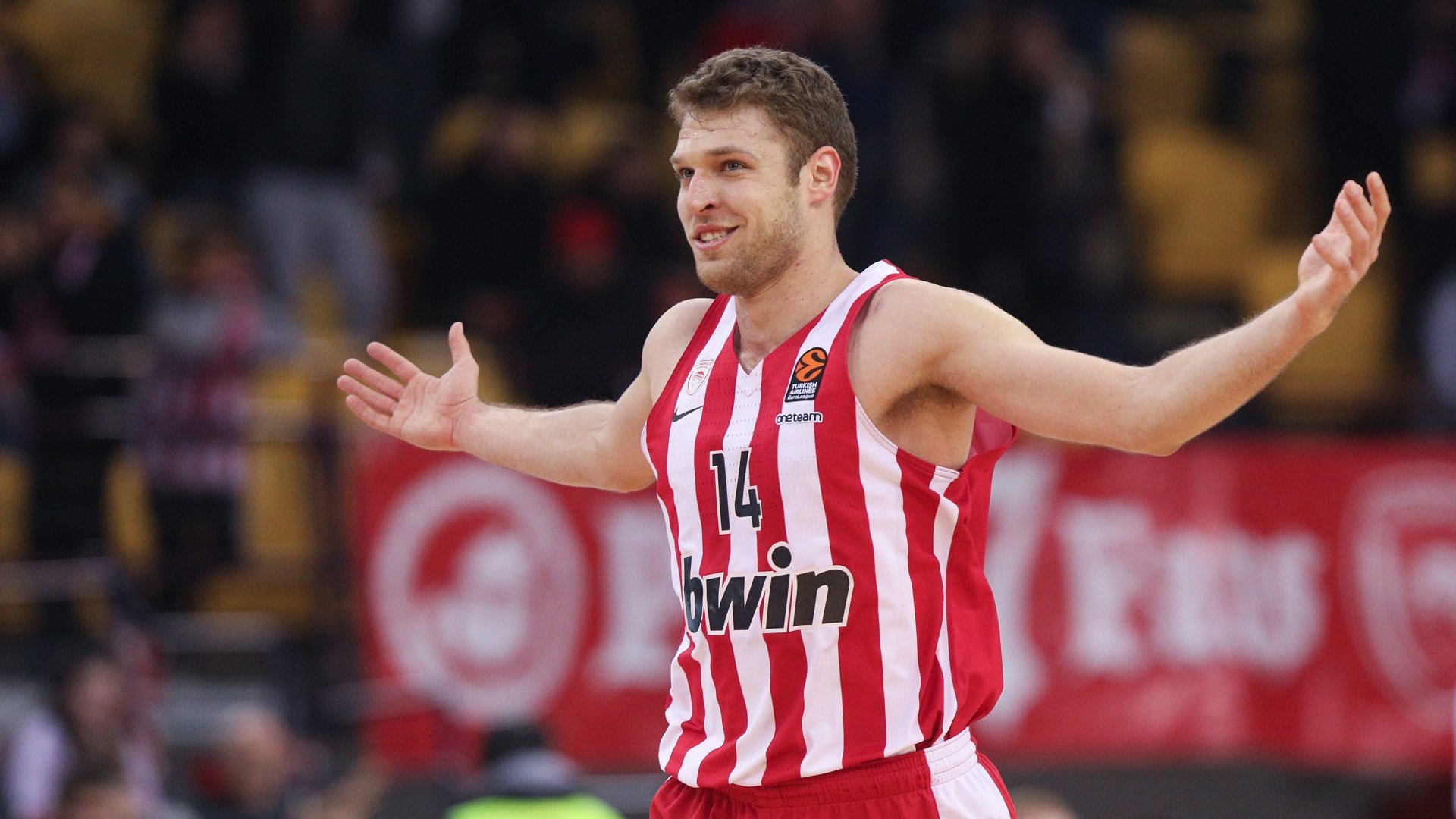 Necháva v NBA milióny, hviezda Euroligy sa nepresadila a vracia sa do Grécka