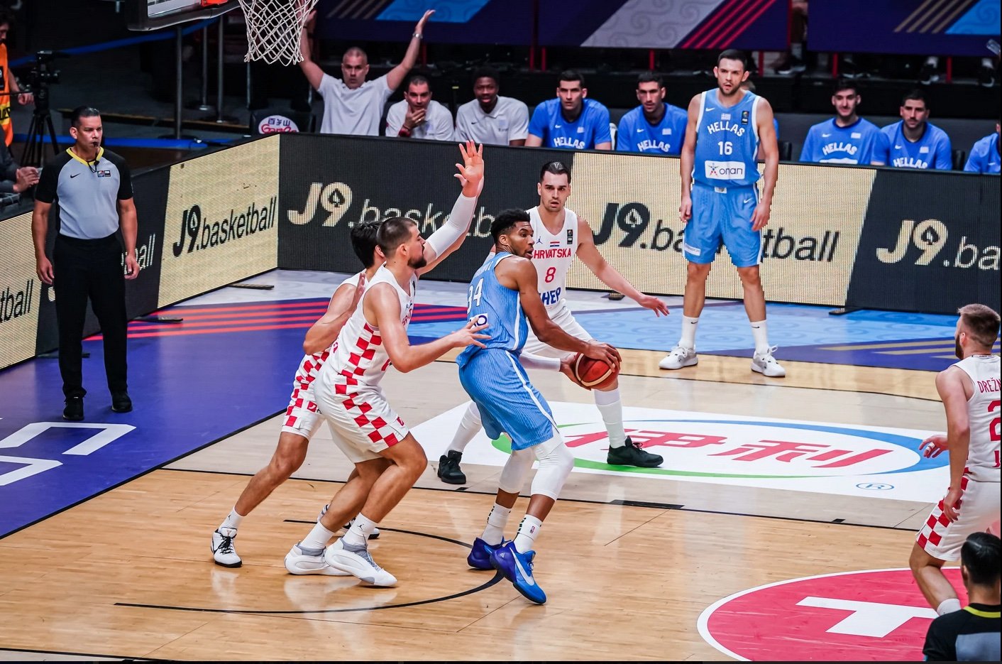 VIDEO: Giannis si zahrá prvýkrát na olympiáde, s Grékmi postúpili aj Španieli