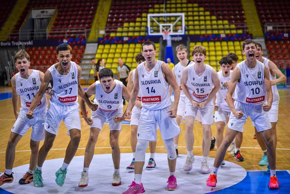 FOTO/VIDEO: Mladí Slováci to otočili v infarktovom závere