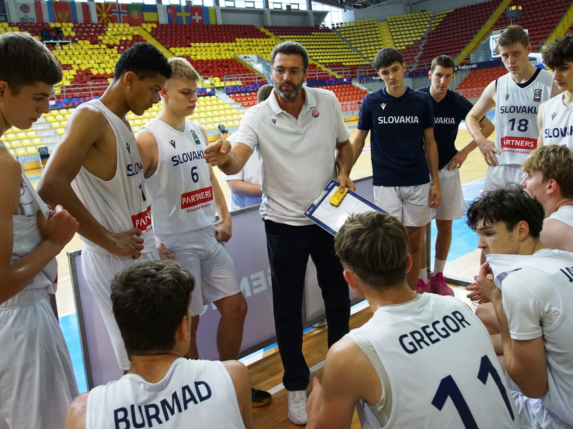 FOTO/VIDEO: Slovenskí mladíci proti Rumunom nemali nárok