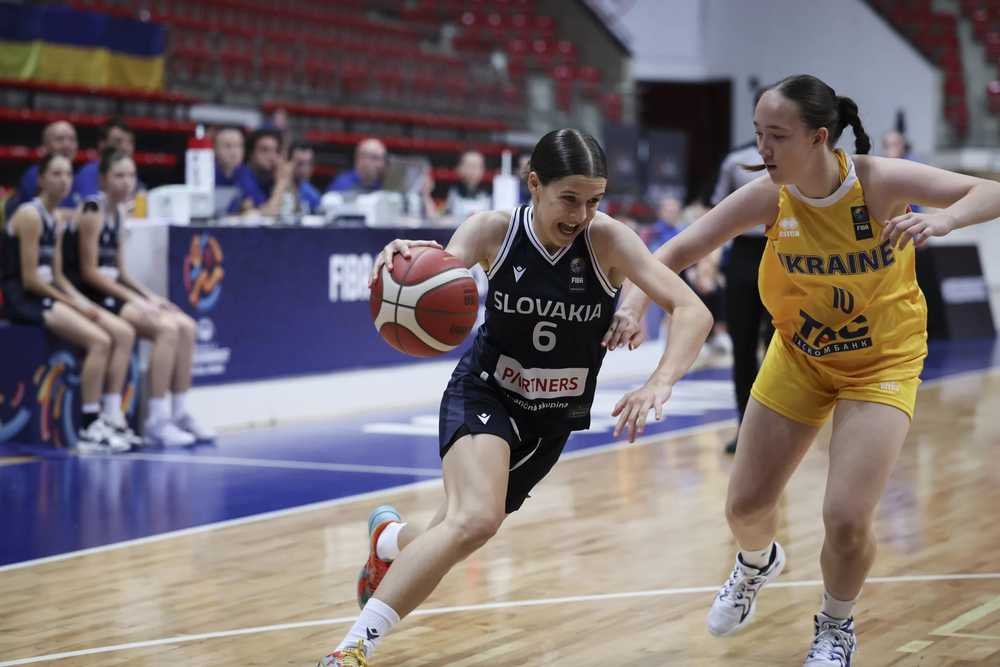 FOTO/VIDEO: Slovenské dievčatá vyhrali nad Ukrajinou a sú v play-off